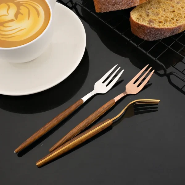 Rustica Edge Flatware Set