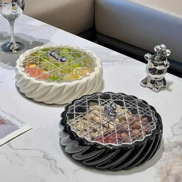 CreamLuxe Covered Fruit Tray