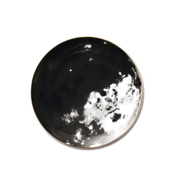 Lunar Luxe – Planet-Inspired Nordic Plate