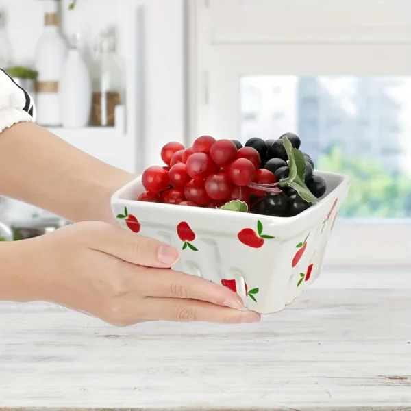 Strawberry Grove – Square Ceramic Fruit Bowl