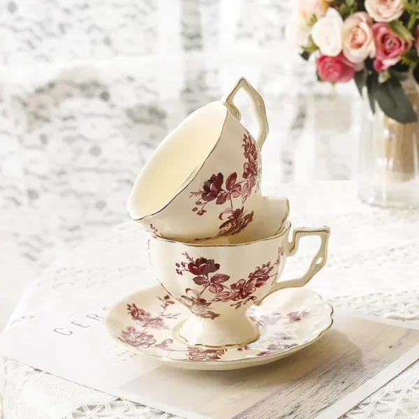 Blossom Brew – Vintage Floral Tea Cup