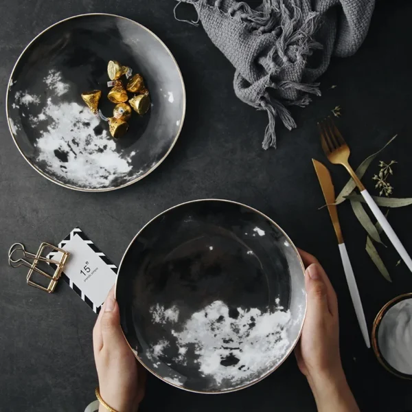 Lunar Luxe – Planet-Inspired Nordic Plate