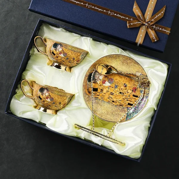 Royal Sip Gift Set